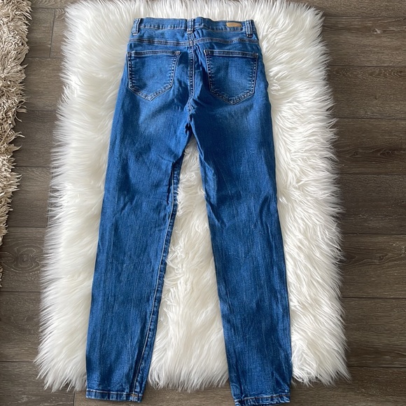 2 pairs of Ardene jeans - Picture 4 of 7